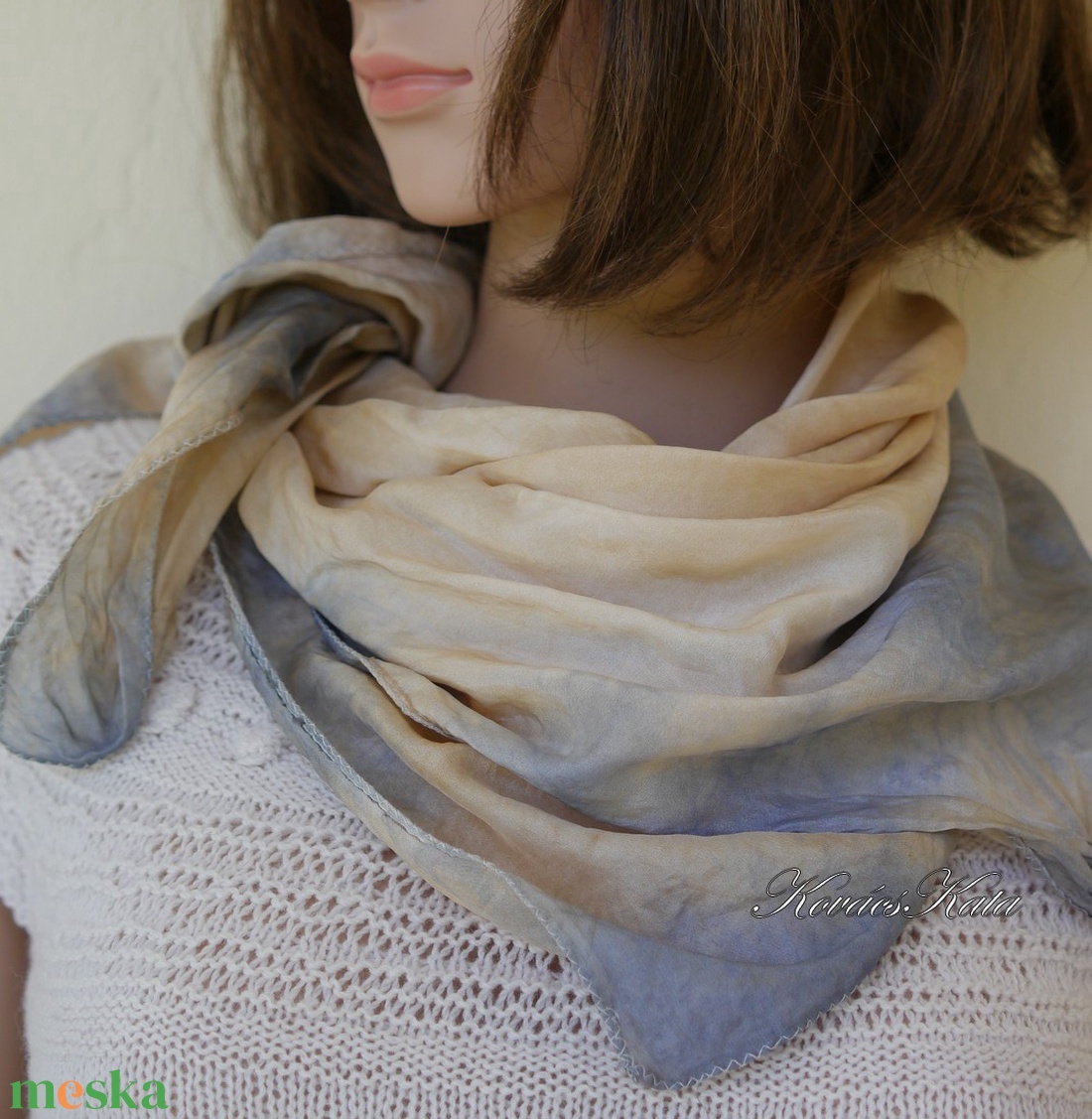 PONGE KENDŐ - batikolt 100% hernyóselyem kendő / mogyoró, szürke - ruha & divat - sál, sapka, kendő - kendő - Meska.hu