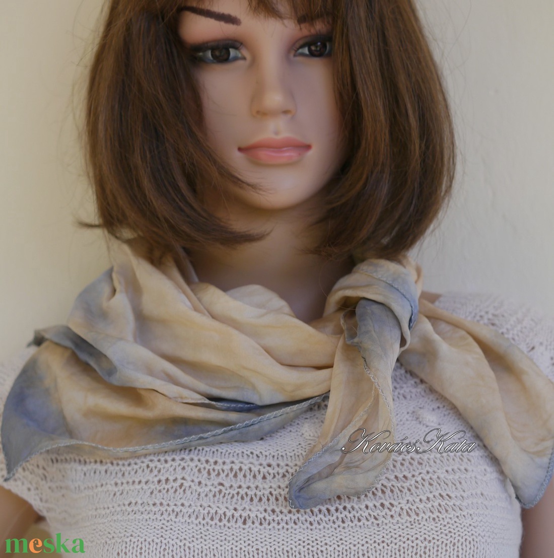 PONGE KENDŐ - batikolt 100% hernyóselyem kendő / mogyoró, szürke - ruha & divat - sál, sapka, kendő - kendő - Meska.hu