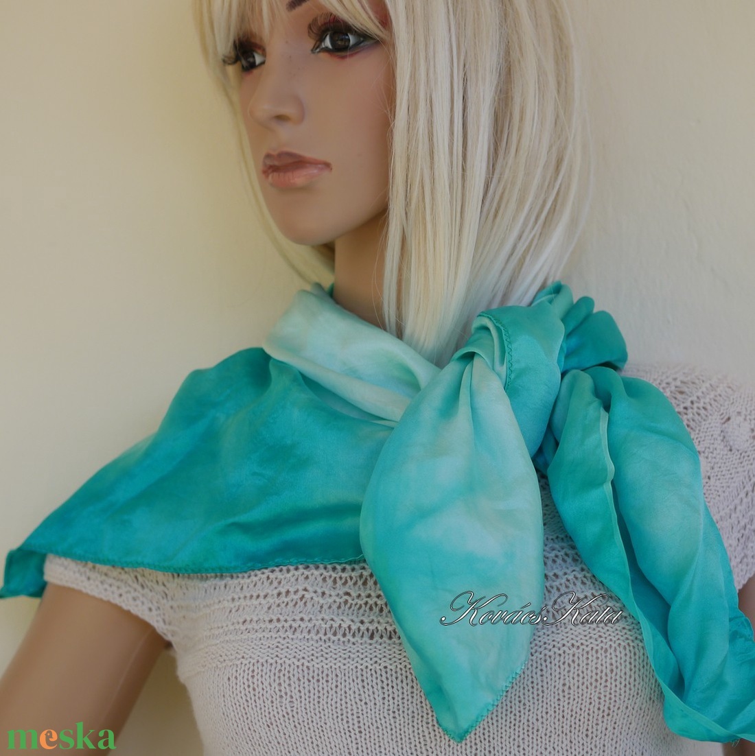 SATEN SELYEMKENDŐ - exkluzív 100% hernyóselyem batikolt kendő / bright aqua - ruha & divat - sál, sapka, kendő - kendő - Meska.hu