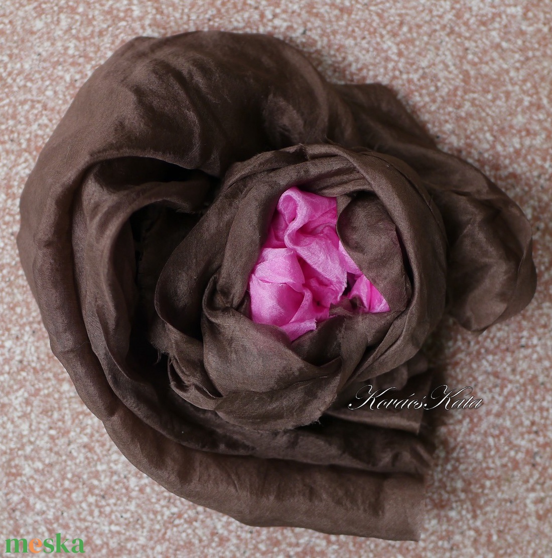 PONGE SELYEM KENDŐ - batikolt 100% hernyóselyem csavart rózsával - ruha & divat - sál, sapka, kendő - sál - Meska.hu