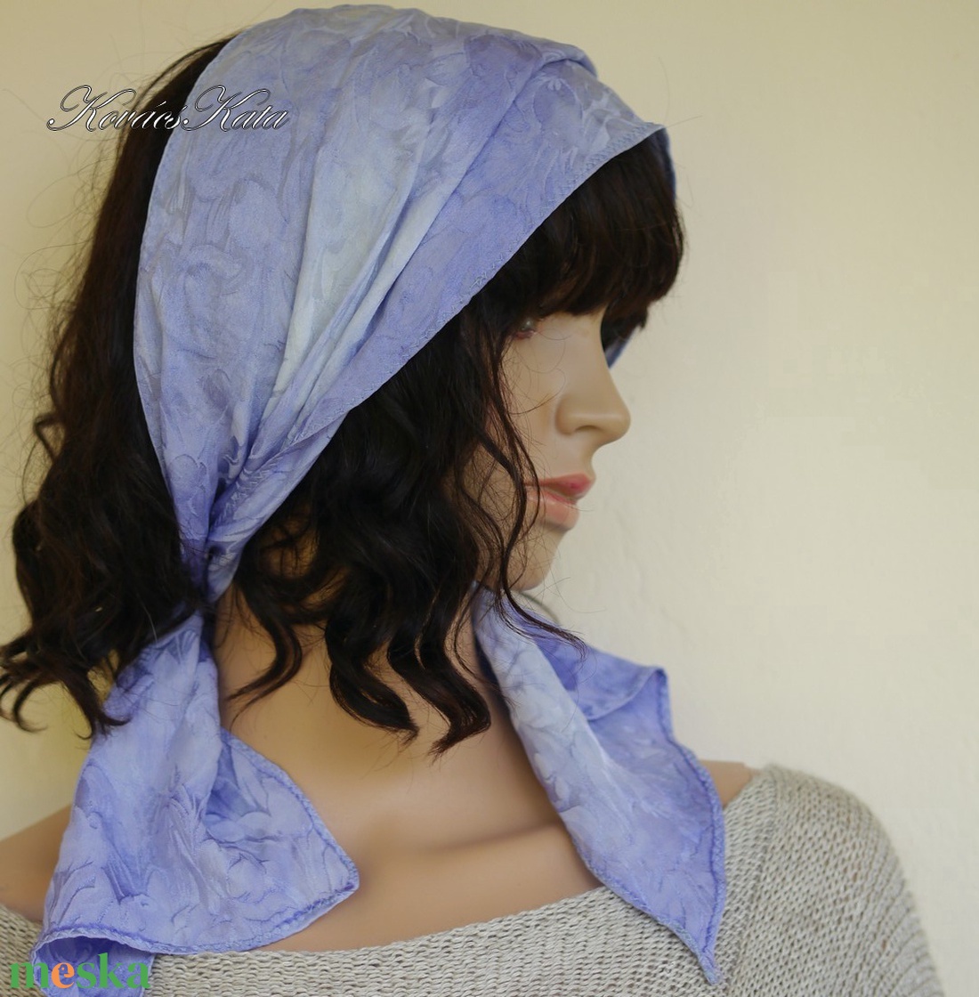 TULIPÁNOS SELYEMSÁL - exkluzív jacquard 100% hernyóselyem batikolt sál / égkék - ruha & divat - sál, sapka, kendő - sál - Meska.hu