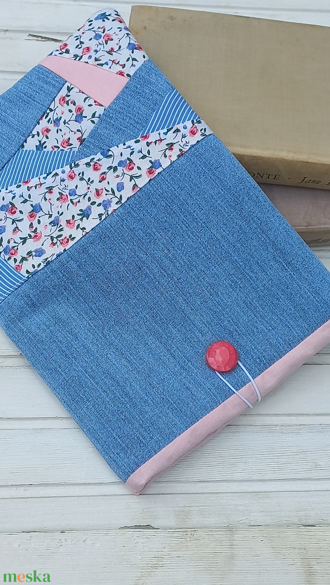 Rózsaszín patchwork betétes könyvtok/könyvtartó - könyv & zene - könyvtok - Meska.hu Rózsaszín patchwork betétes könyvtok/könyvtartó - könyv & zene - könyvtok - Meska.hu