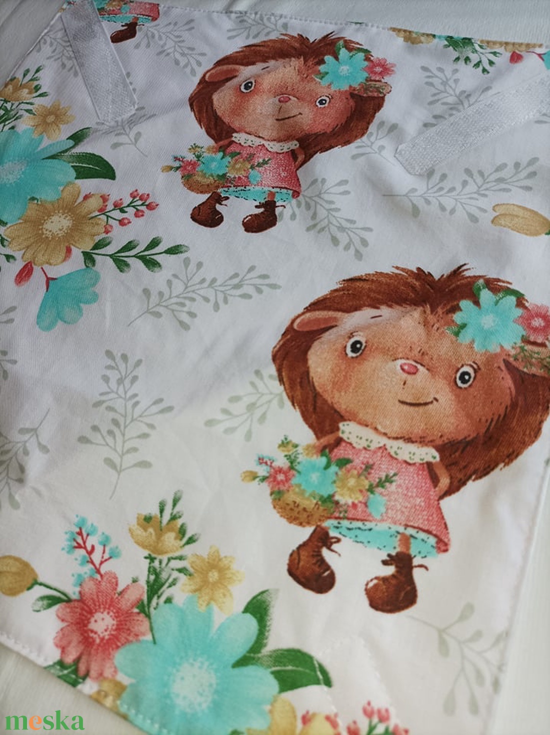 Sünis-mentavirágos-újraszalvéta - táska & tok - uzsonna- & ebéd tartó - szendvics csomagoló - Meska.hu