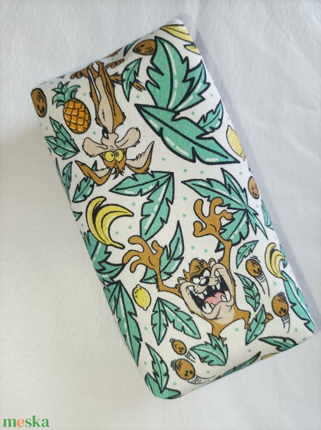 Tasmán ördögös-papírzsebkendő tartó - táska & tok - pénztárca & más tok - zsebkendőtartó tok - Meska.hu