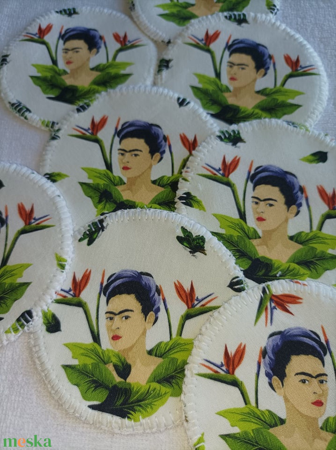 Frida Kahlo ll. -arctisztító korong csomag 8db+neszesszer - szépségápolás - arcápolás - arctisztító korong - Meska.hu Frida Kahlo ll. -arctisztító korong csomag 8db+neszesszer - szépségápolás - arcápolás - arctisztító korong - Meska.hu