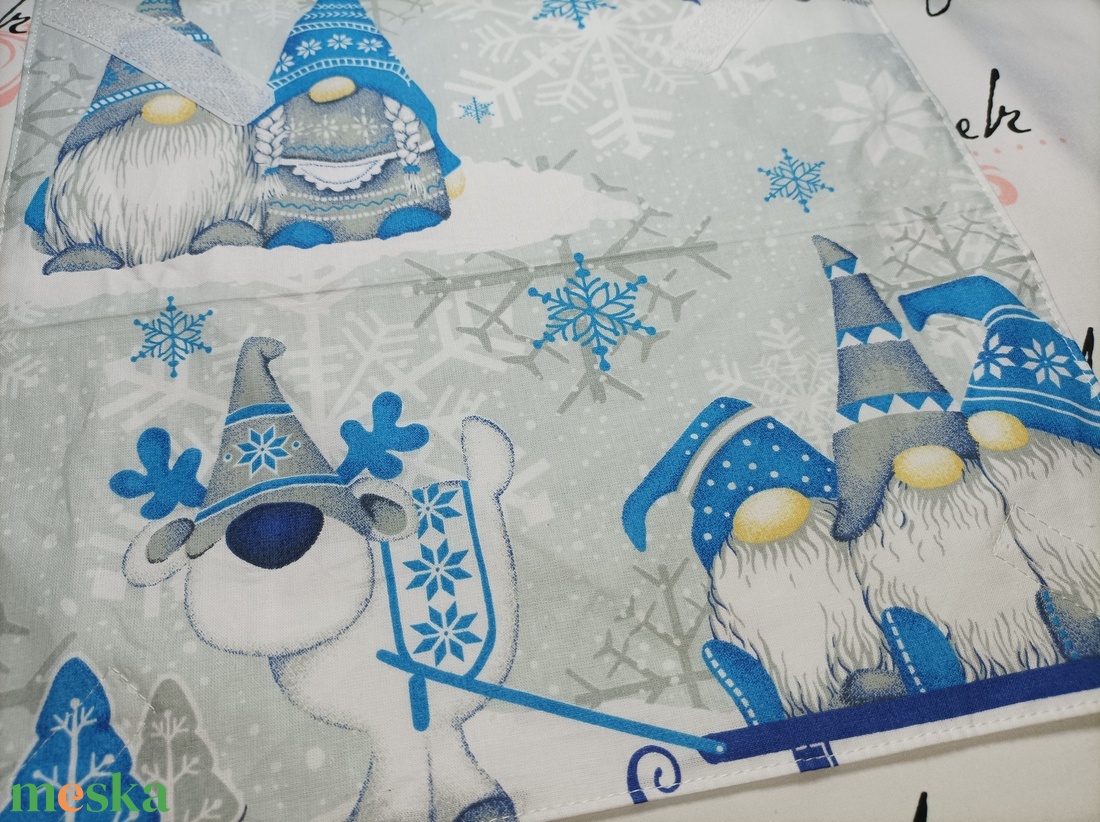 Manók rénszarvas szánon-kék-újraszalvéta - otthon & életmód - konyhafelszerelés, tálalás - konyhai textil - szalvéta - Meska.hu