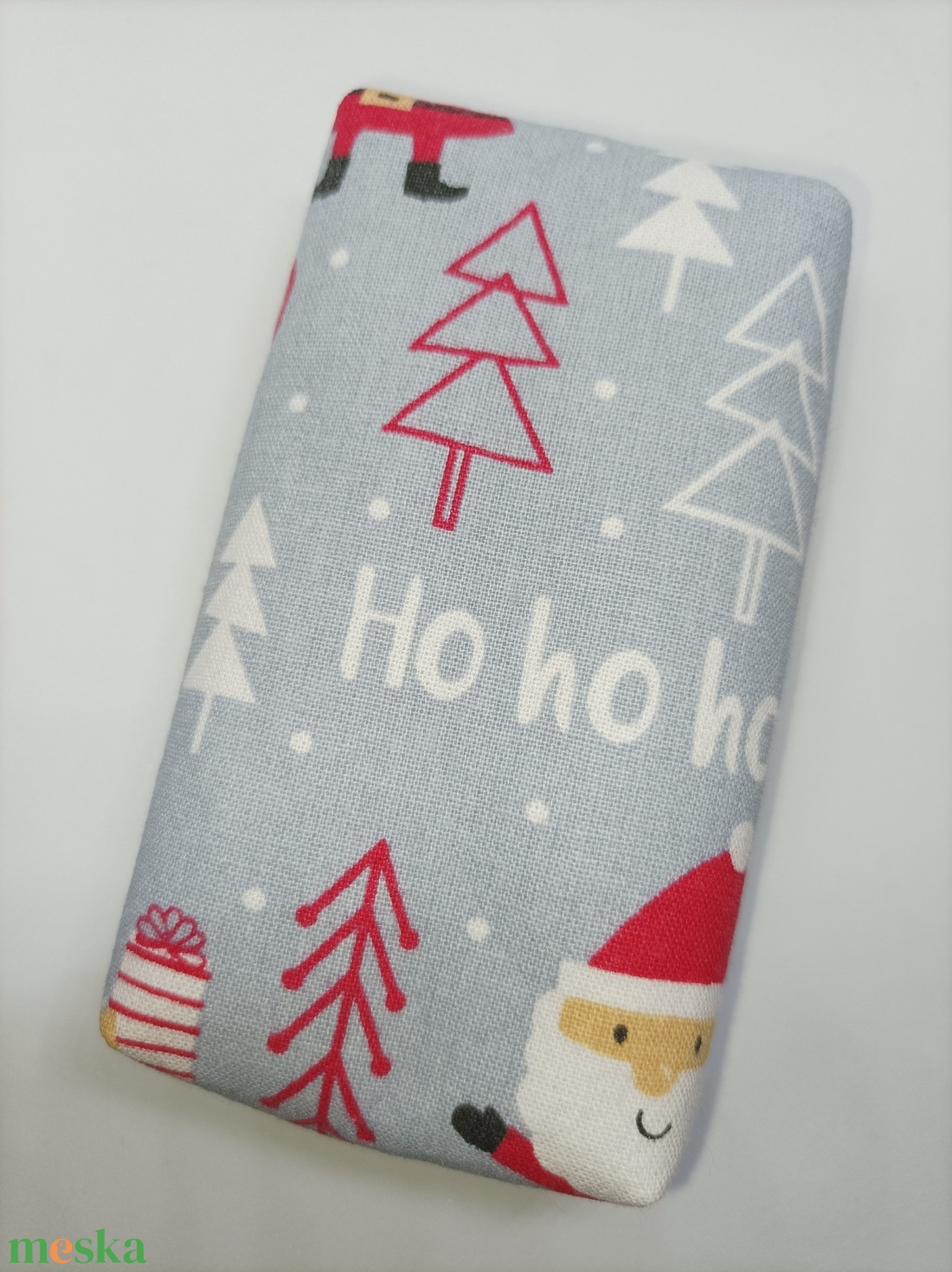 Szürke Télapós- HO HO HO-bélelt papírzsebkendő tartó - táska & tok - pénztárca & más tok - zsebkendőtartó tok - Meska.hu