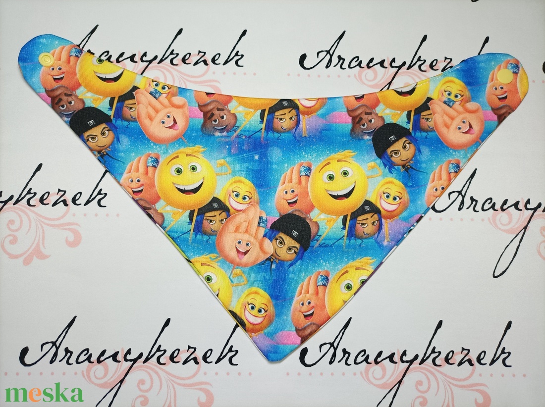 Nyálkendő-Emoji mintával - ruha & divat - babaruha & gyerekruha - előke & nyálkendő - Meska.hu Nyálkendő-Emoji mintával - ruha & divat - babaruha & gyerekruha - előke & nyálkendő - Meska.hu