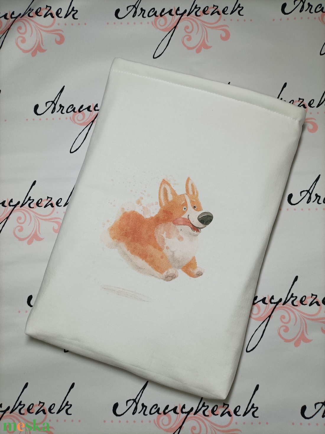 Könyvtok-tablet vagy e-book tok-KISEBB-Corgie-Prémium pamutvászonból, egyedi tervezésű hátoldallal - könyv & zene - könyvtok - Meska.hu Könyvtok-tablet vagy e-book tok-KISEBB-Corgie-Prémium pamutvászonból, egyedi tervezésű hátoldallal - könyv & zene - könyvtok - Meska.hu
