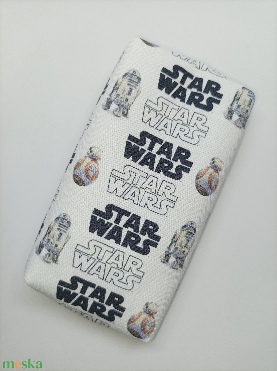 StarWars-bélelt papírzsebkendő tartó - táska & tok - pénztárca & más tok - zsebkendőtartó tok - Meska.hu StarWars-bélelt papírzsebkendő tartó - táska & tok - pénztárca & más tok - zsebkendőtartó tok - Meska.hu