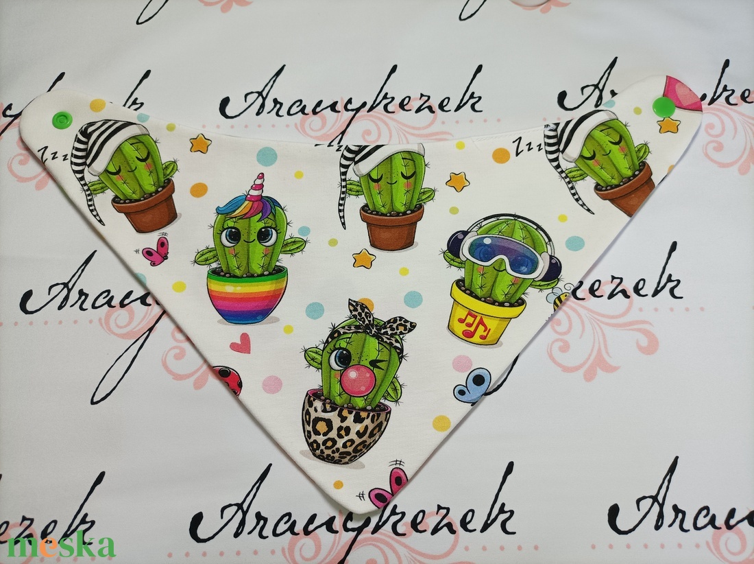 Nyálkendő-Mókás kaktusz mintás - ruha & divat - babaruha & gyerekruha - előke & nyálkendő - Meska.hu Nyálkendő-Mókás kaktusz mintás - ruha & divat - babaruha & gyerekruha - előke & nyálkendő - Meska.hu
