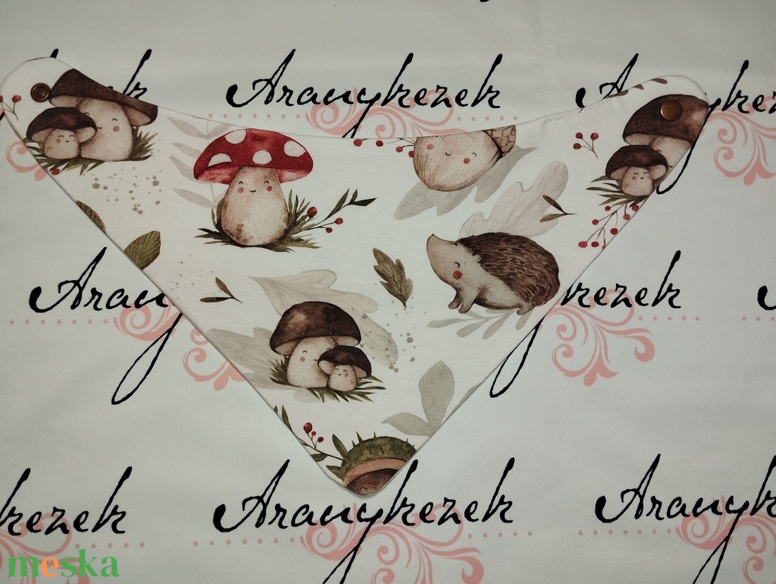 Süni és gomba mintás- nyálkendő - ruha & divat - babaruha & gyerekruha - előke & nyálkendő - Meska.hu Süni és gomba mintás- nyálkendő - ruha & divat - babaruha & gyerekruha - előke & nyálkendő - Meska.hu