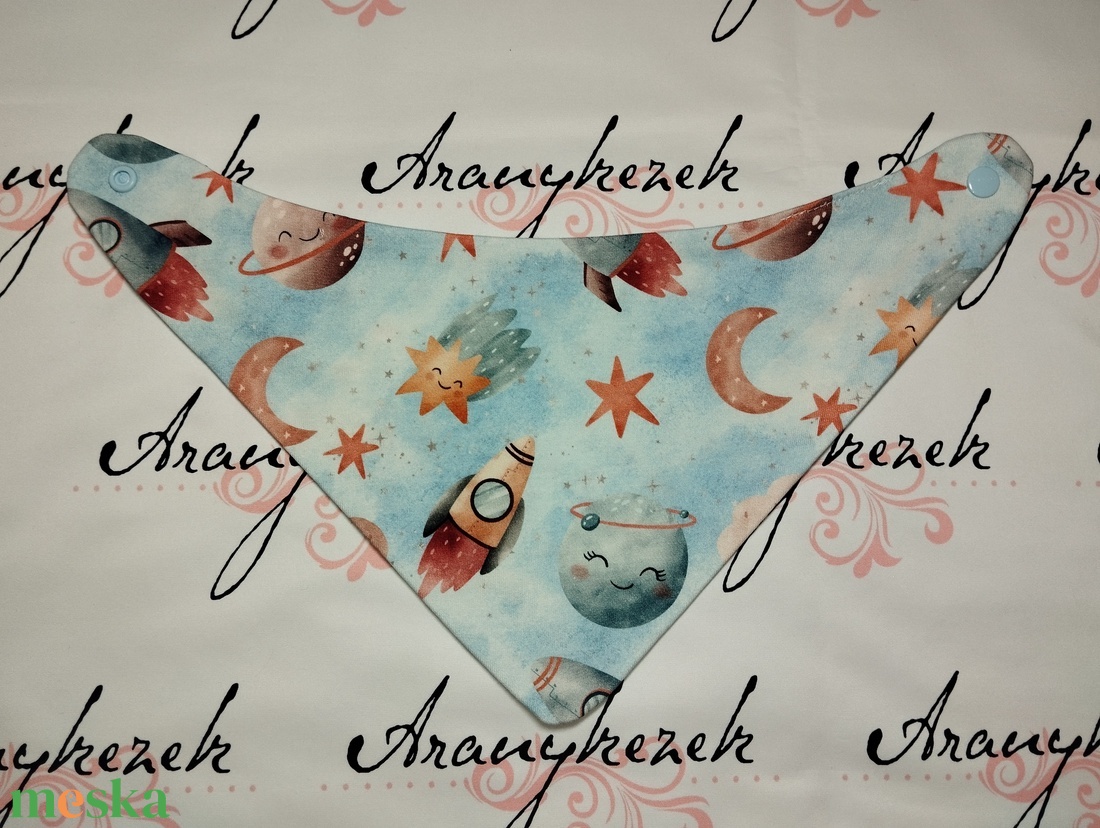 Űrhajós- nyálkendő - ruha & divat - babaruha & gyerekruha - előke & nyálkendő - Meska.hu Űrhajós- nyálkendő - ruha & divat - babaruha & gyerekruha - előke & nyálkendő - Meska.hu