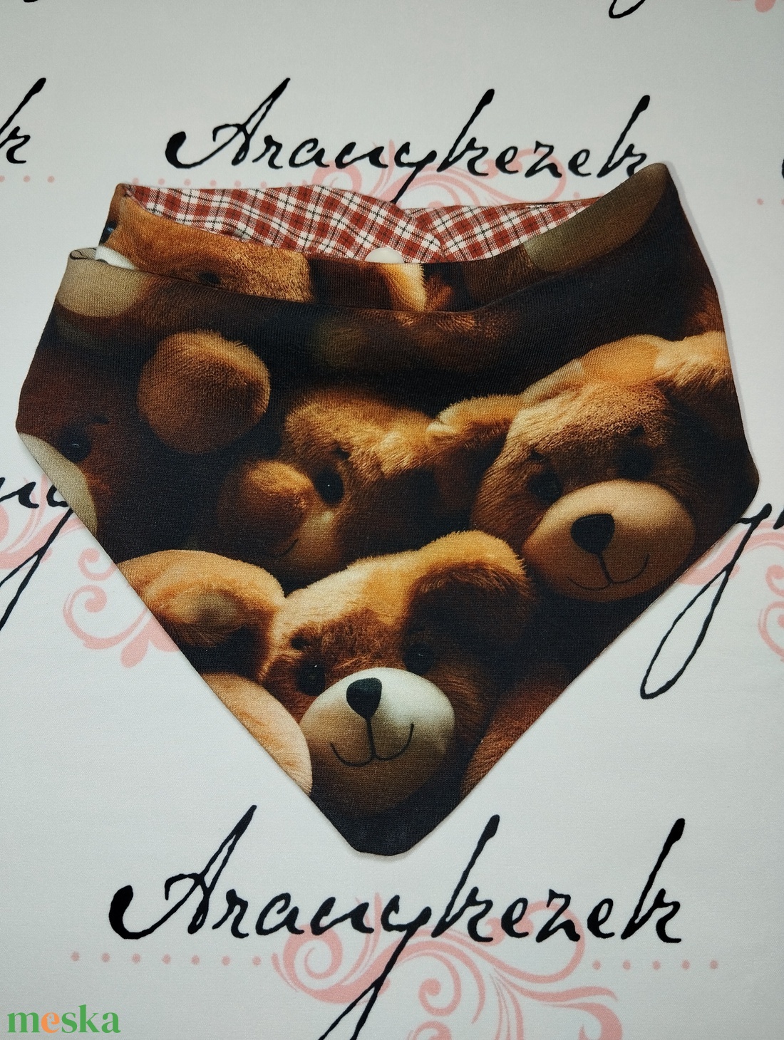 Nyálkendő-Mackó mintával - ruha & divat - babaruha & gyerekruha - előke & nyálkendő - Meska.hu Nyálkendő-Mackó mintával - ruha & divat - babaruha & gyerekruha - előke & nyálkendő - Meska.hu