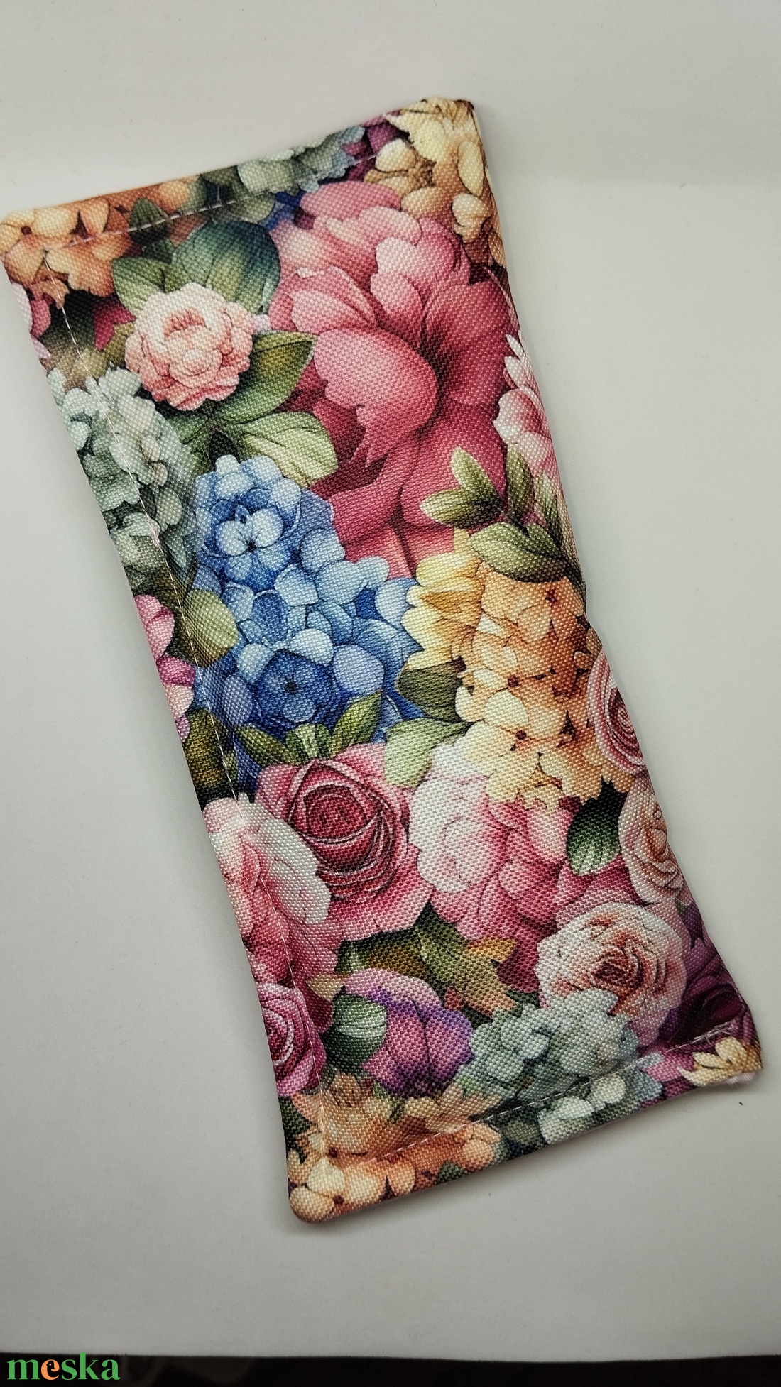 Szemüvegtok-Napszemüvegtok-Rózsa-hortenzia-vízálló vászonból - táska & tok - pénztárca & más tok - szemüvegtok - Meska.hu