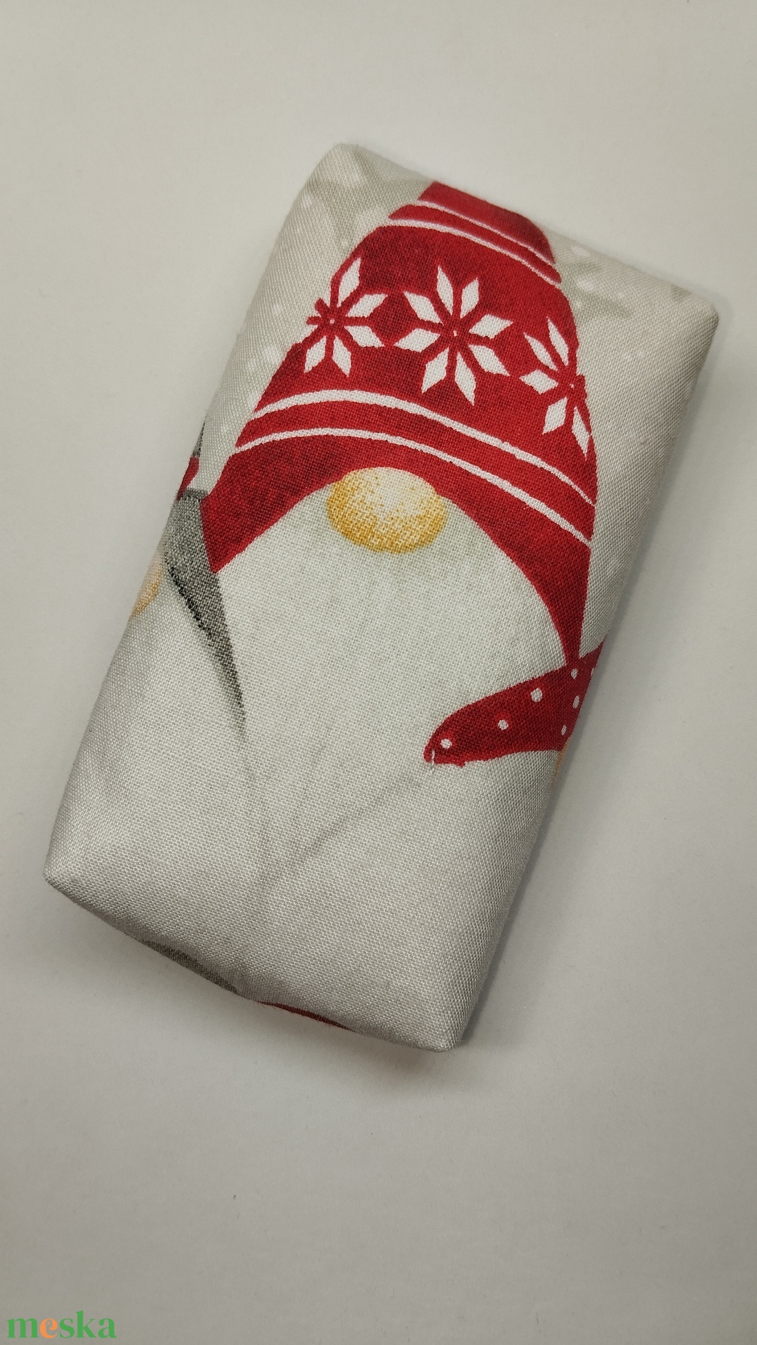 Karácsonyi manók-piros-bélelt papírzsebkendő tartó - táska & tok - pénztárca & más tok - zsebkendőtartó tok - Meska.hu