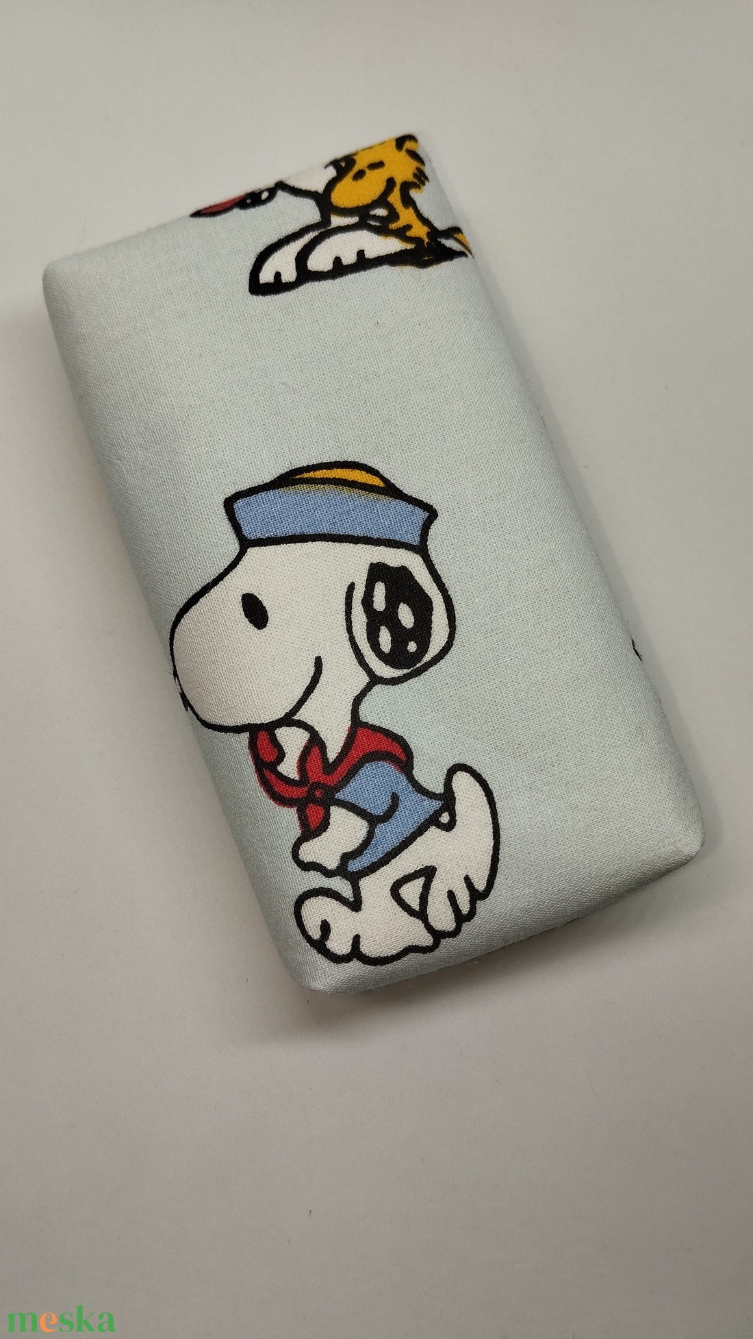 Snoopy mintájú-bélelt papírzsebkendő tartó - táska & tok - pénztárca & más tok - zsebkendőtartó tok - Meska.hu Snoopy mintájú-bélelt papírzsebkendő tartó - táska & tok - pénztárca & más tok - zsebkendőtartó tok - Meska.hu