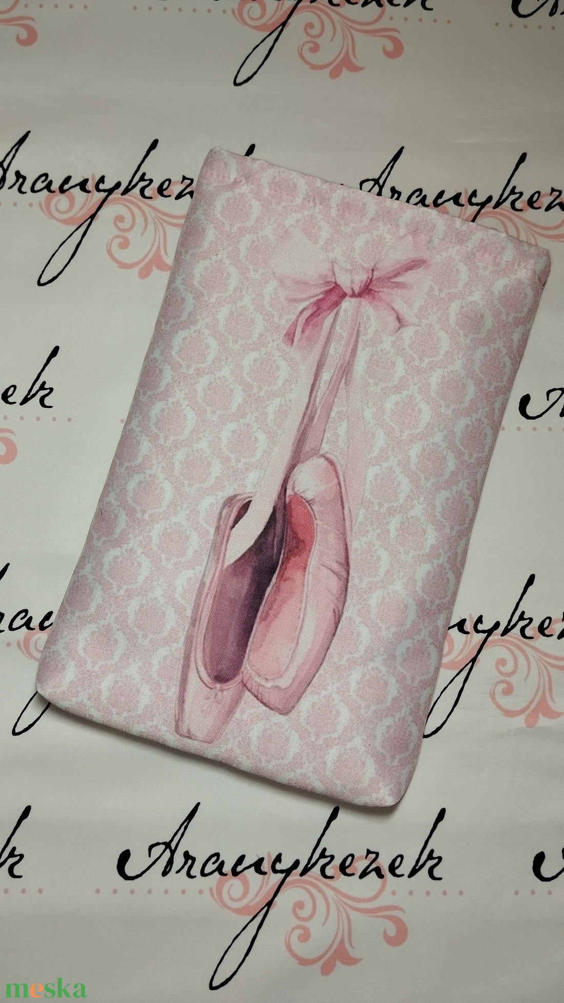 Könyvtok-tablet vagy e-book tok-KISEBB méretű-Balettcipő-egyszinű rózsaszín hátoldal - könyv & zene - könyvtok - Meska.hu Könyvtok-tablet vagy e-book tok-KISEBB méretű-Balettcipő-egyszinű rózsaszín hátoldal - könyv & zene - könyvtok - Meska.hu
