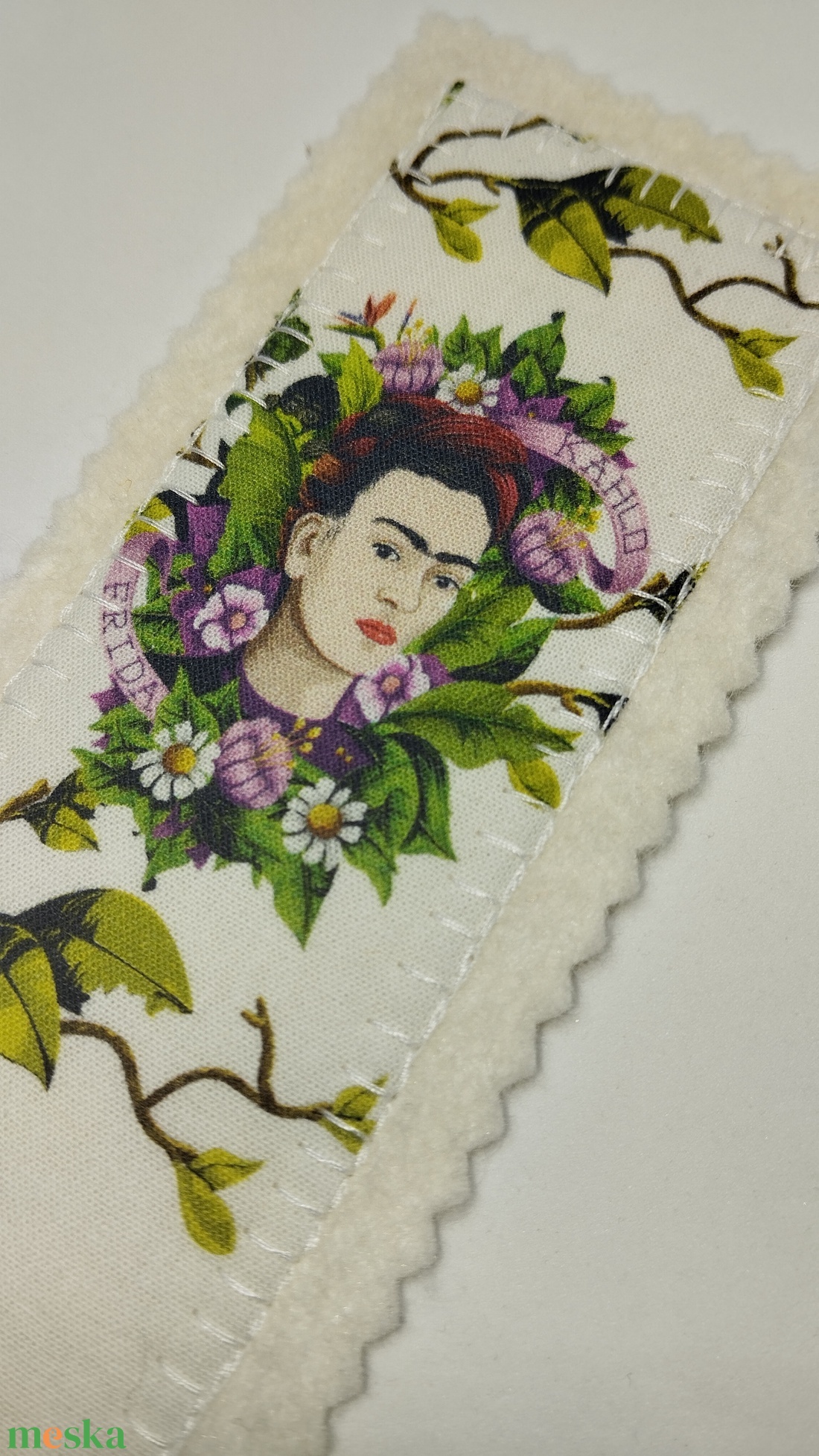 Frida Kahlo-könyvjelző - könyv & zene - könyvjelző - Meska.hu Frida Kahlo-könyvjelző - könyv & zene - könyvjelző - Meska.hu