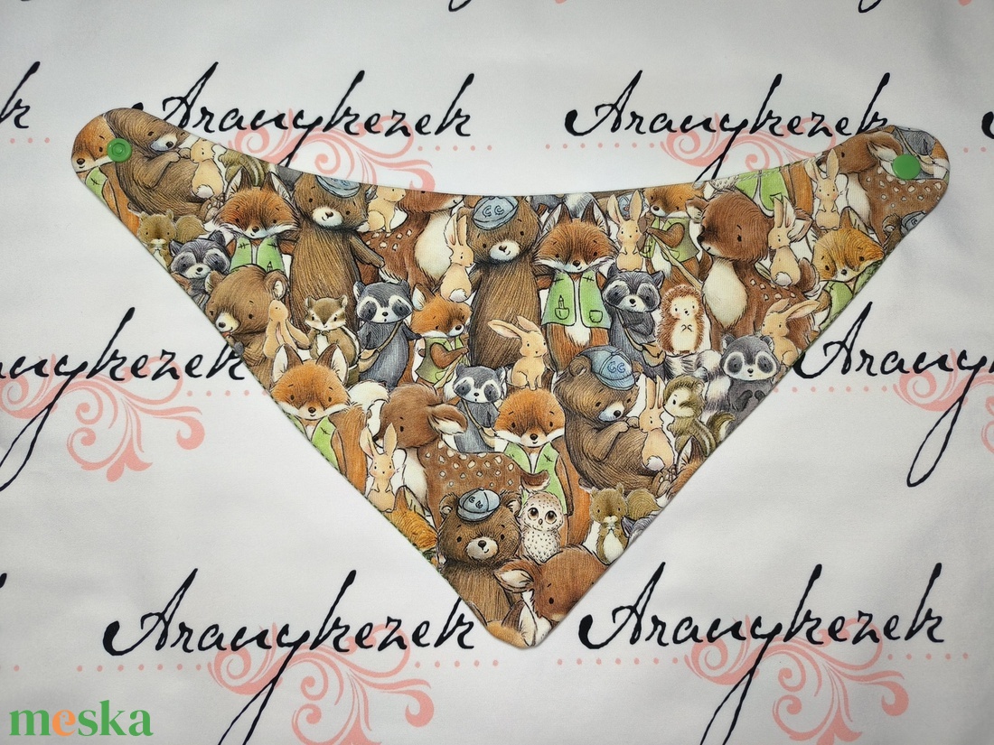Róka és barátai-Nyálkendő - ruha & divat - babaruha & gyerekruha - előke & nyálkendő - Meska.hu Róka és barátai-Nyálkendő - ruha & divat - babaruha & gyerekruha - előke & nyálkendő - Meska.hu