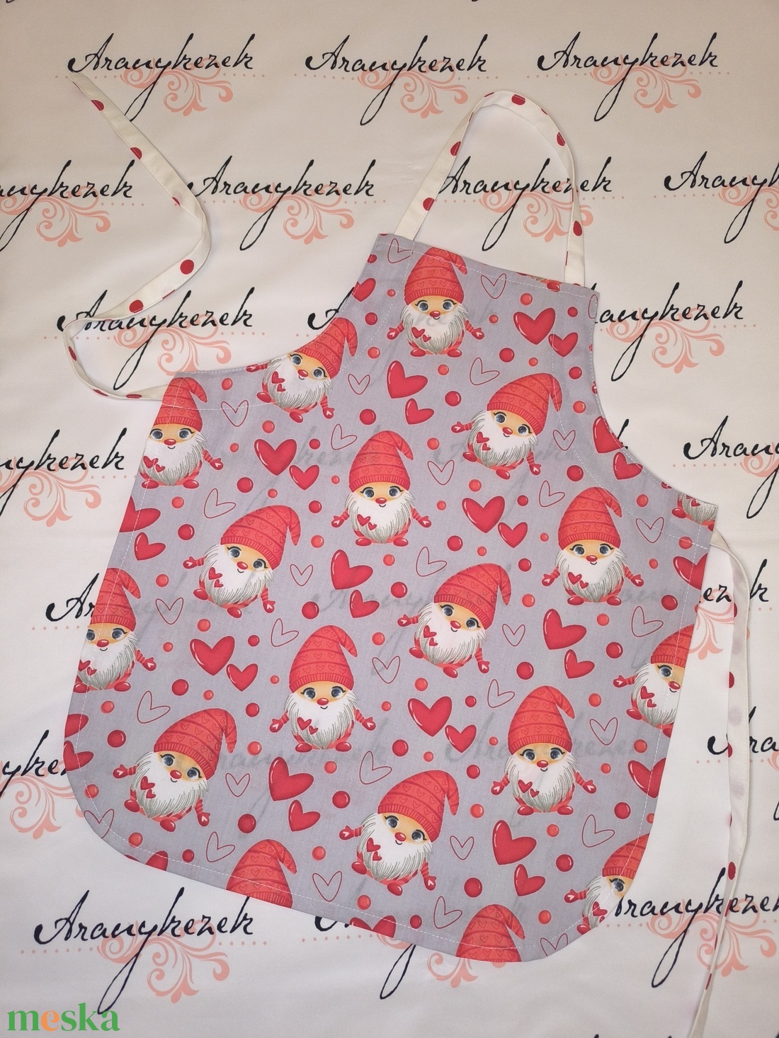 Kötény ovisoknak-manós - otthon & életmód - konyhafelszerelés, tálalás - konyhai textil - kötény - Meska.hu Kötény ovisoknak-manós - otthon & életmód - konyhafelszerelés, tálalás - konyhai textil - kötény - Meska.hu