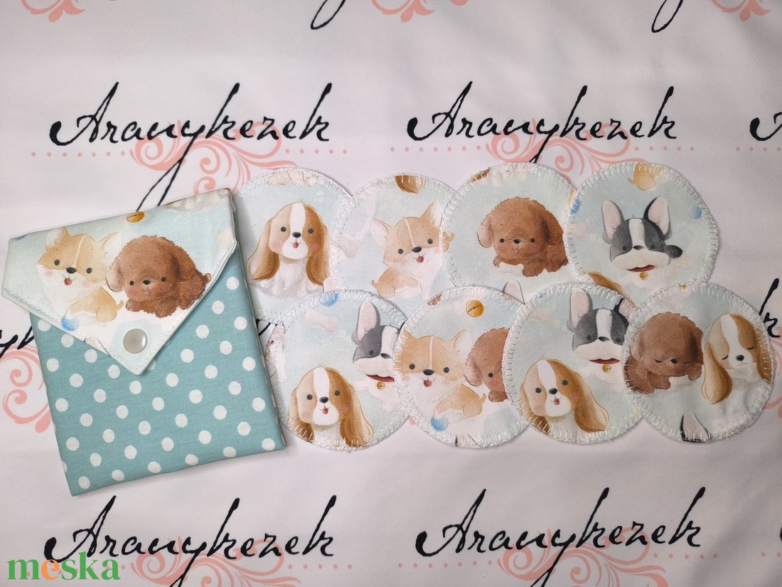 Kutyás-pöttyös arctisztító korong 8db+neszesszer - szépségápolás - arcápolás - arctisztító korong - Meska.hu