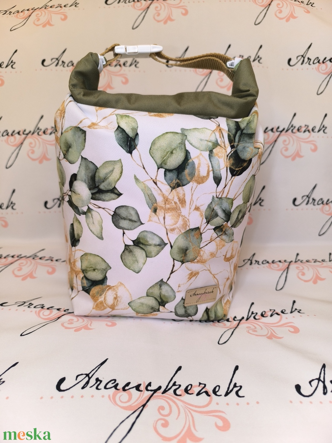 Eukaliptuszos-Vízálló uzsonnás tasak kézben vihető-PUL béléssel-Vállon is viheted egy megvásárolható pánttal - táska & tok - uzsonna- & ebéd tartó - ebéd tasak, doboz - Meska.hu