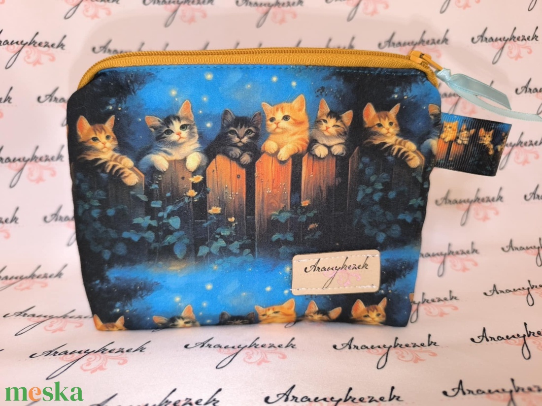 Cicák a kerítésnél mintás neszesszer M méretben  - táska & tok - neszesszer - Meska.hu