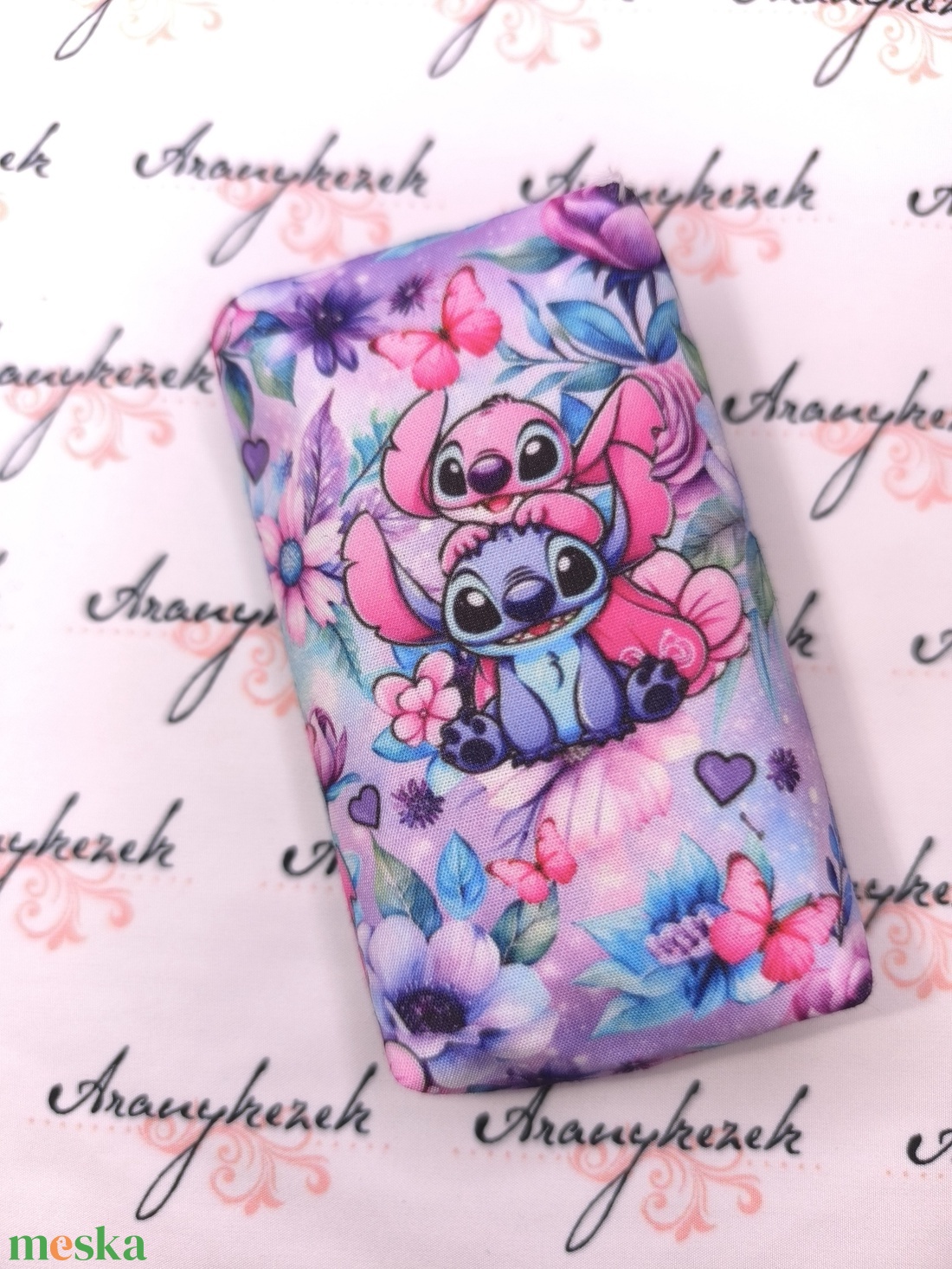 Lilo és Stitch-bélelt papírzsebkendő tartó - táska & tok - pénztárca & más tok - zsebkendőtartó tok - Meska.hu