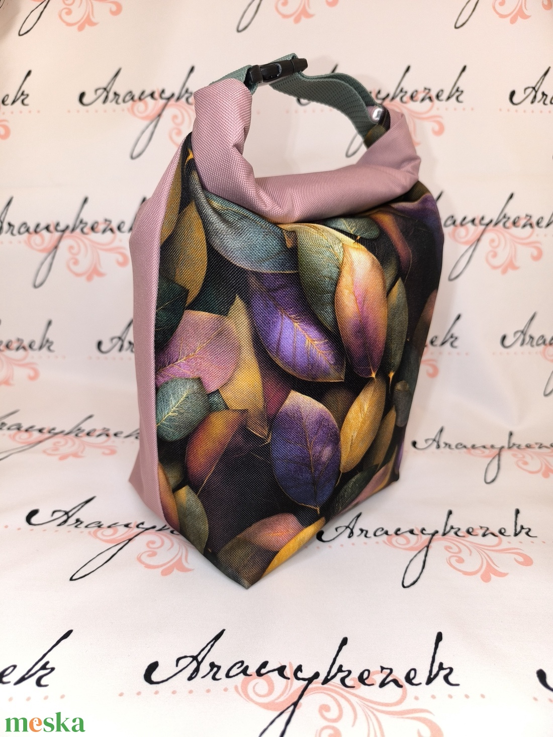 Leveles-Vízálló uzsonnás tasak kézben vihető-PUL béléssel-Vállon is viheted egy megvásárolható pánttal - táska & tok - uzsonna- & ebéd tartó - ebéd tasak, doboz - Meska.hu