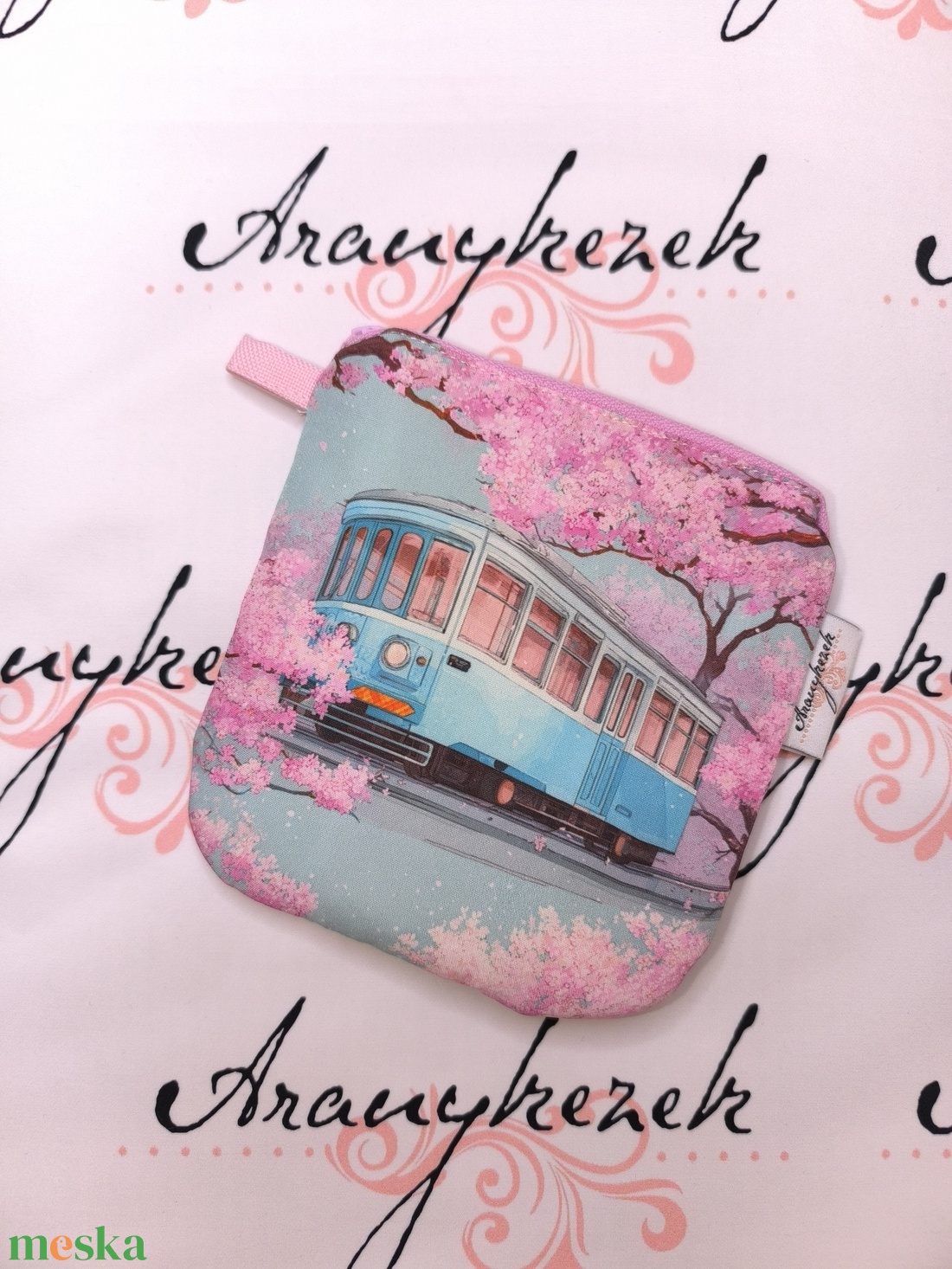 Türkiz villamos a cseresznye fák között neszesszer - táska & tok - neszesszer - Meska.hu