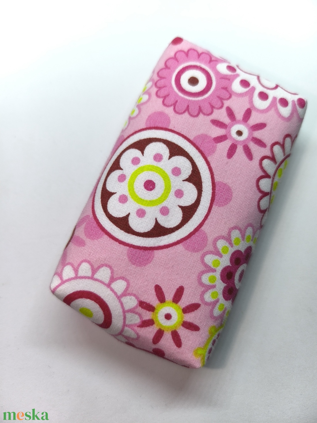 Virágos-pink-zsepitartó - táska & tok - pénztárca & más tok - zsebkendőtartó tok - Meska.hu