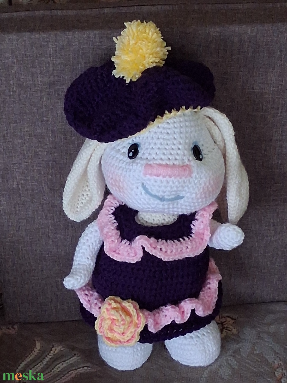 Nyuszilány - játék & sport - plüssállat & játékfigura - nyuszi - Meska.hu