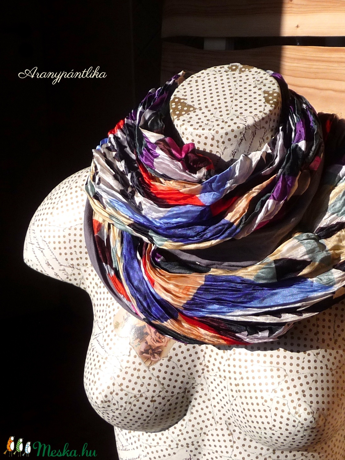 BOHÓCRUHA  gyűrt, tarka csősál (hernyóselyem-pamut) -  - Meska.hu