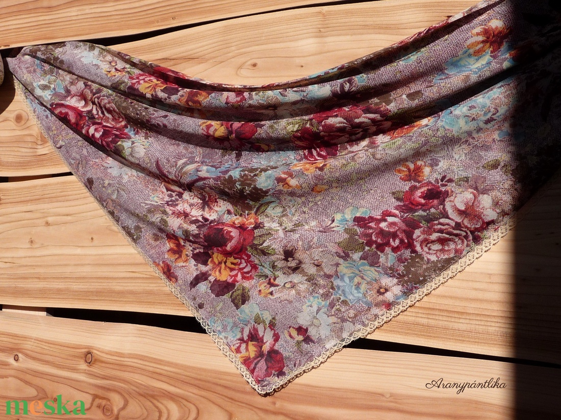 Ódon kendő - ruha & divat - sál, sapka, kendő - kendő - Meska.hu