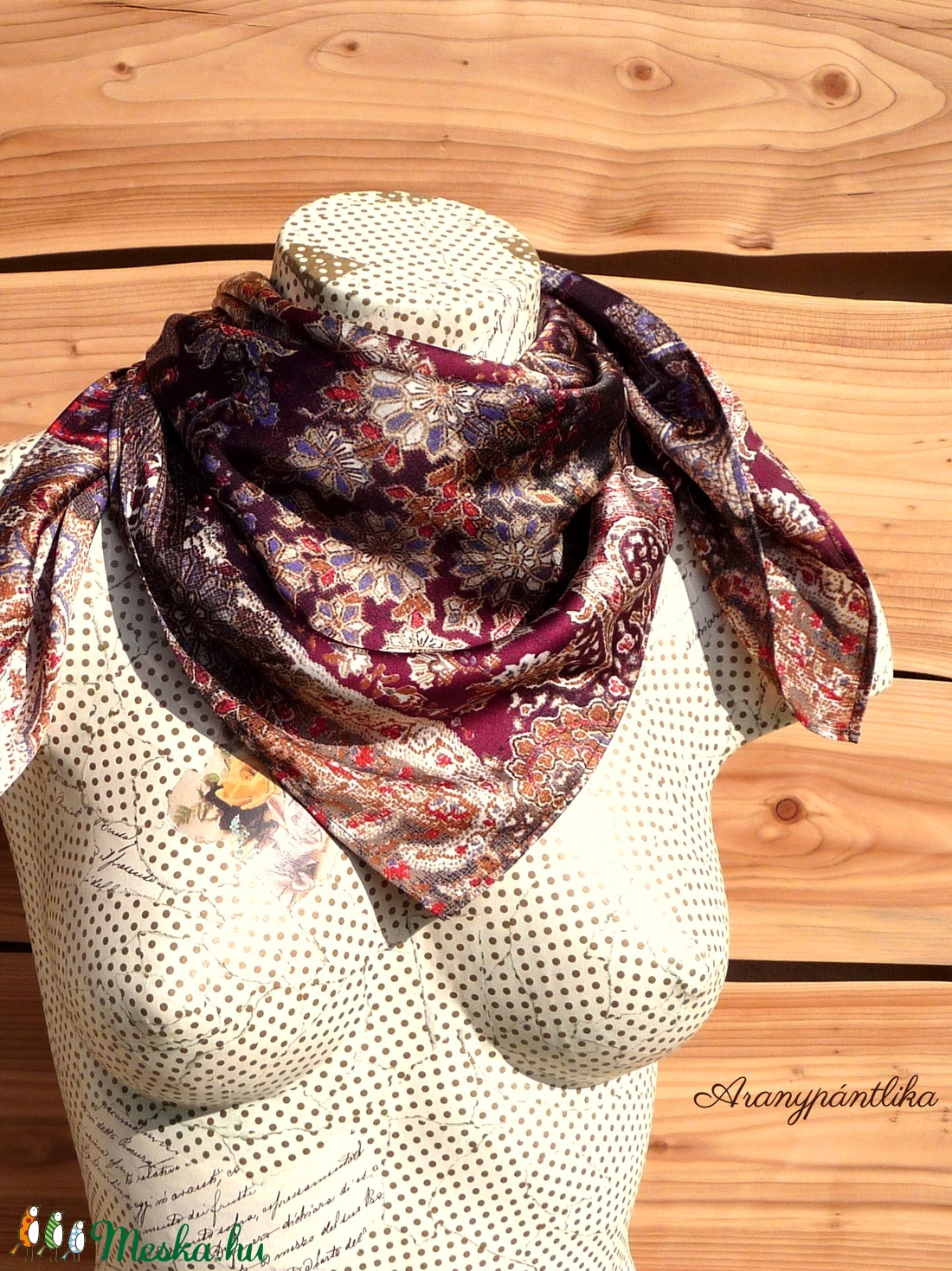 PAISLEY. (padlizsán-kék-bézs szaténselyem kendő) - ruha & divat - sál, sapka, kendő - kendő - Meska.hu PAISLEY. (padlizsán-kék-bézs szaténselyem kendő) - ruha & divat - sál, sapka, kendő - kendő - Meska.hu