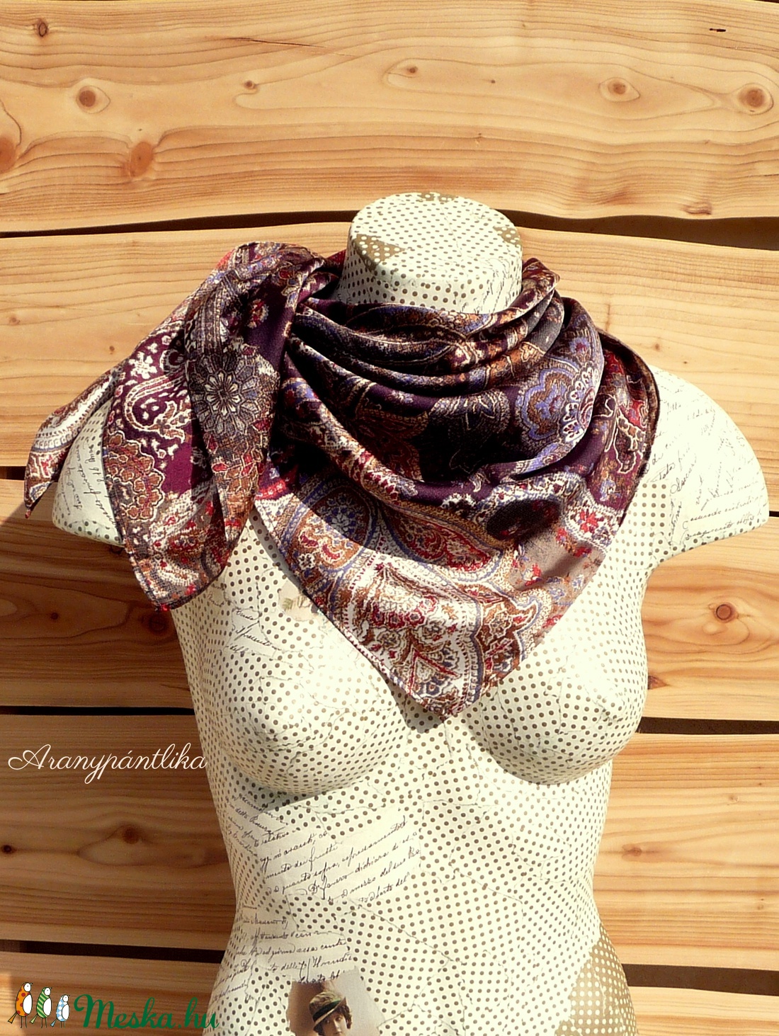 PAISLEY. (padlizsán-kék-bézs szaténselyem kendő) - ruha & divat - sál, sapka, kendő - kendő - Meska.hu PAISLEY. (padlizsán-kék-bézs szaténselyem kendő) - ruha & divat - sál, sapka, kendő - kendő - Meska.hu