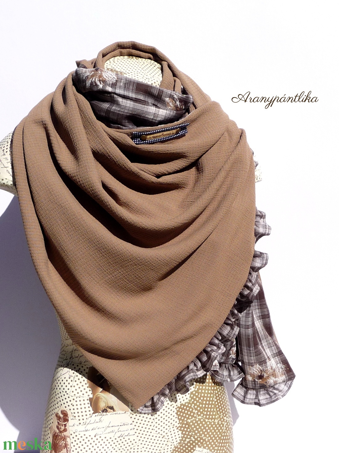 BARNÁK.  (dupla falú, hosszú fodros stóla/sál, csokibarna-mogyorószín)-Aranypántlika - ruha & divat - sál, sapka, kendő - stóla - Meska.hu