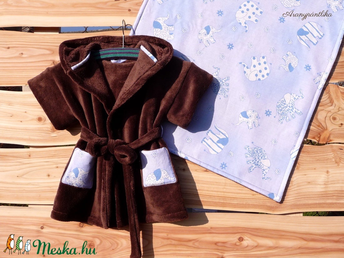 LEFOGLALVA. Babaköntös + babatakaró szett (csokibarna-világoskék) - Aranypántlika - ruha & divat - babaruha & gyerekruha - ruha - Meska.hu LEFOGLALVA. Babaköntös + babatakaró szett (csokibarna-világoskék) - Aranypántlika - ruha & divat - babaruha & gyerekruha - ruha - Meska.hu