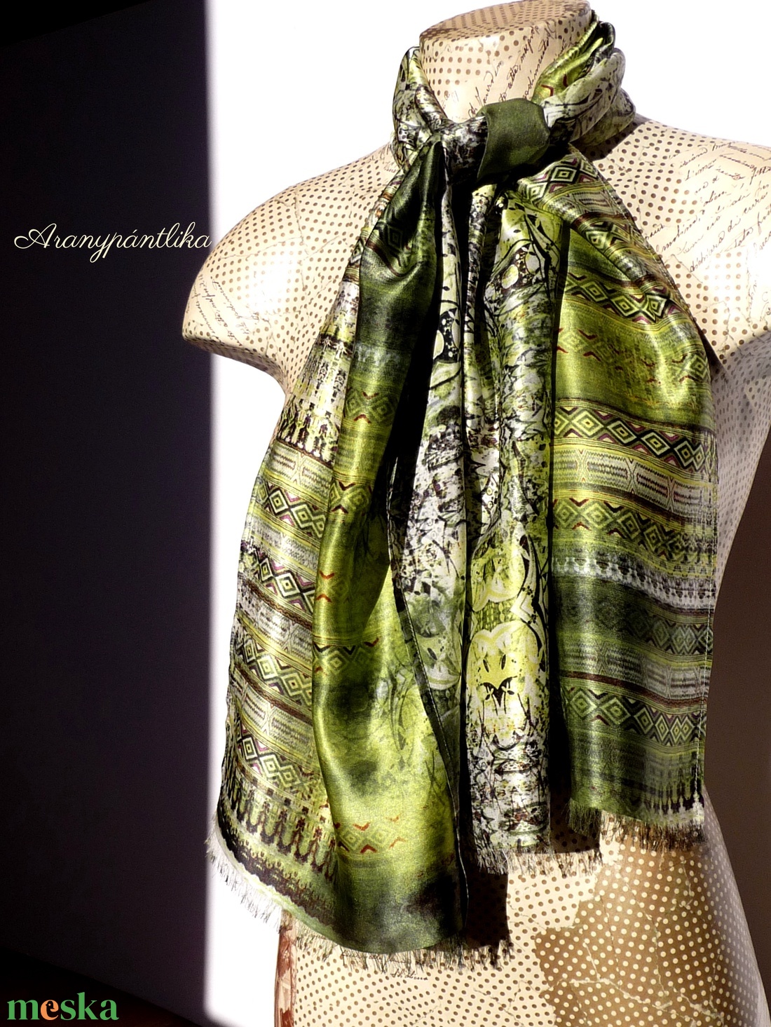 Selyem moha hernyóselyem sál - Aranypántlika - ruha & divat - sál, sapka, kendő - sál - Meska.hu Selyem moha hernyóselyem sál - Aranypántlika - ruha & divat - sál, sapka, kendő - sál - Meska.hu