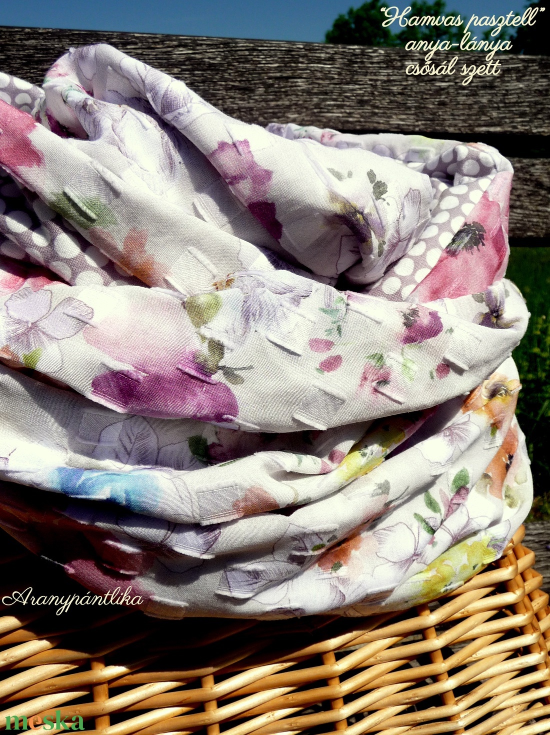 Anya-lánya csősál szett (Hamvas pasztell)- Aranypántlika - ruha & divat - páros szett - anya-lánya szett - Meska.hu Anya-lánya csősál szett (Hamvas pasztell)- Aranypántlika - ruha & divat - páros szett - anya-lánya szett - Meska.hu