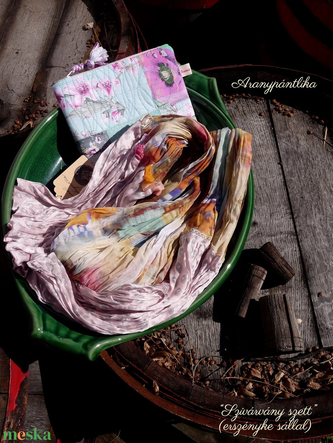 Szivárvány szett (erszényke sállal) - Aranypántlika - ruha & divat - sál, sapka, kendő - sál - Meska.hu Szivárvány szett (erszényke sállal) - Aranypántlika - ruha & divat - sál, sapka, kendő - sál - Meska.hu