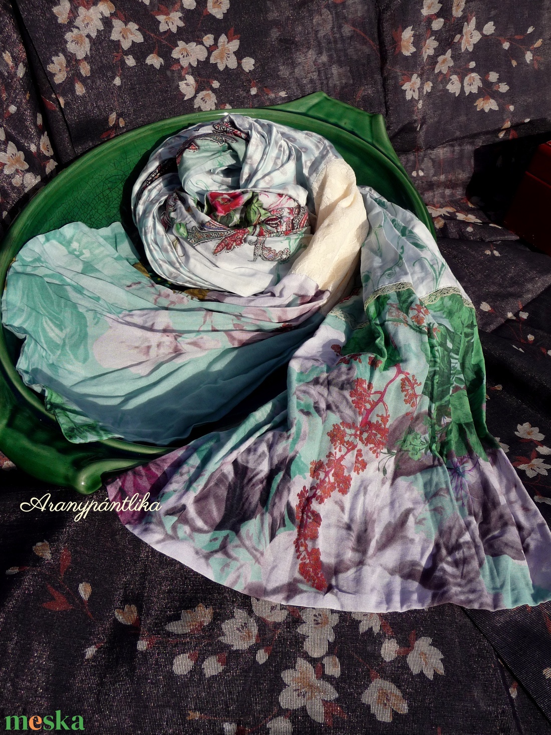 Tavaszi csipkementa - Aranypántlika - ruha & divat - sál, sapka, kendő - sál - Meska.hu Tavaszi csipkementa - Aranypántlika - ruha & divat - sál, sapka, kendő - sál - Meska.hu