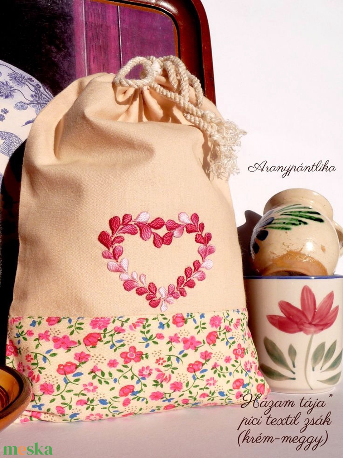 Kézzel hímzett textilzsák (bordó szívvel) - táska & tok - bevásárlás & shopper táska - shopper, textiltáska, szatyor - Meska.hu