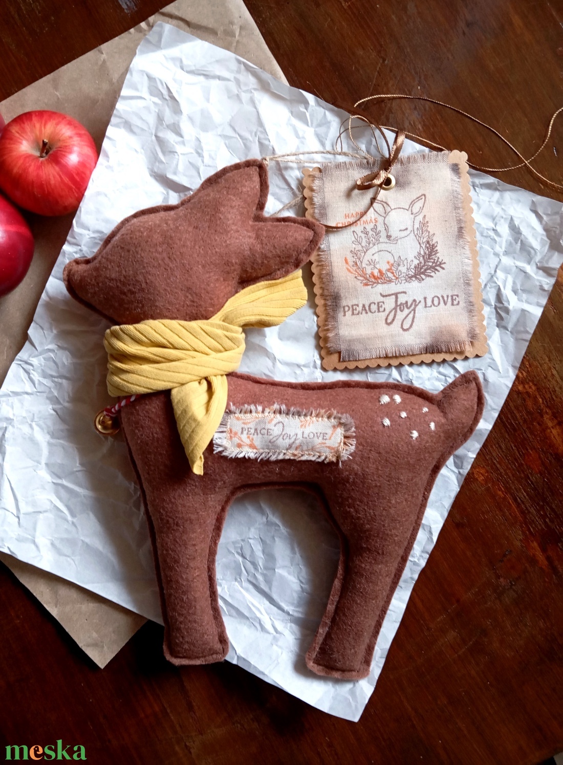 Őzikés karácsonyi ajándékbox - karácsony - karácsonyi lakásdekoráció - karácsonyfadíszek - Meska.hu