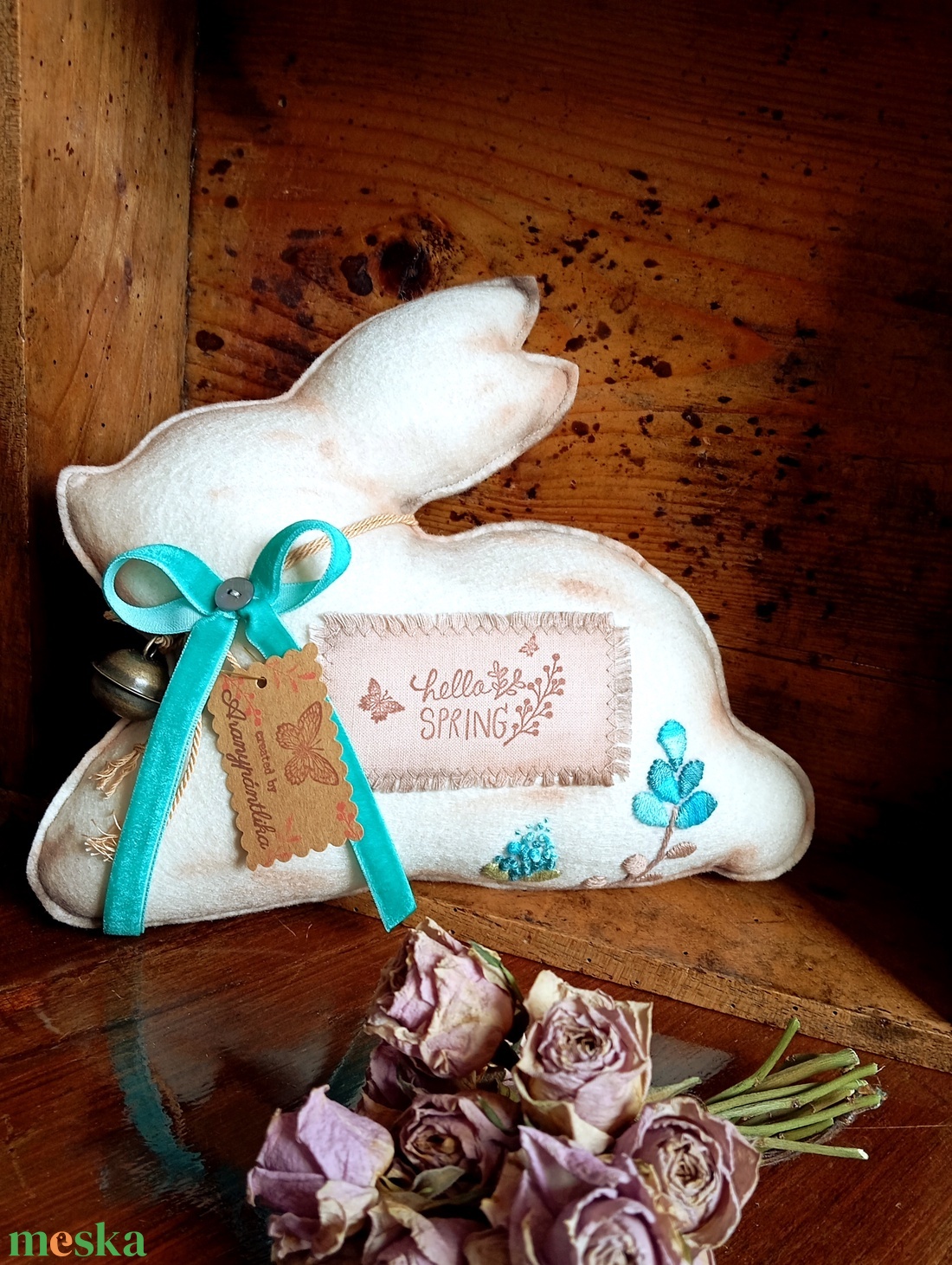 Tavaszváró nyuszi - otthon & életmód - dekoráció - asztal és polc dekoráció - asztaldísz - Meska.hu