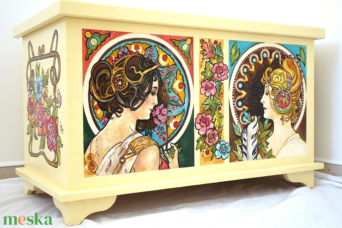 ALFONS MUCHA láda - Szecessziós Tulipános Láda - otthon & életmód - bútor - más bútor - Meska.hu ALFONS MUCHA láda - Szecessziós Tulipános Láda - otthon & életmód - bútor - más bútor - Meska.hu