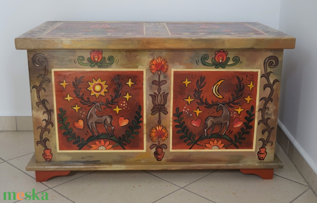 Csodaszarvasos sámánláda, tulipános láda  - otthon & életmód - bútor - más bútor - Meska.hu