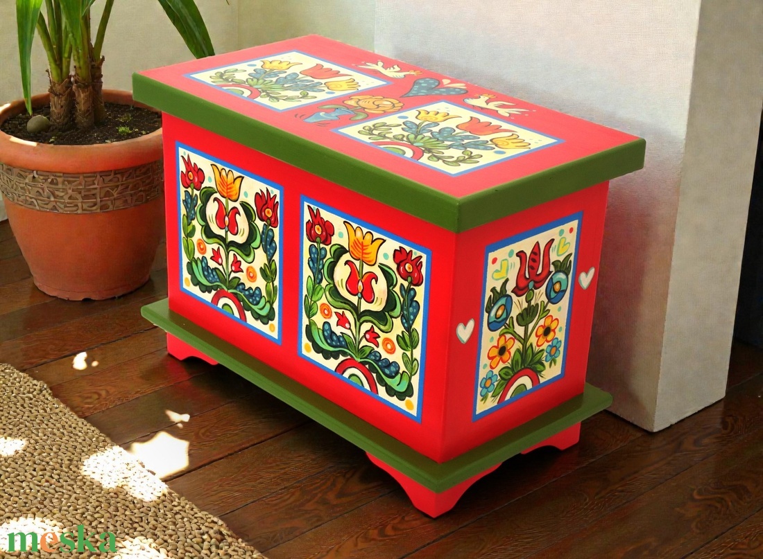 Tulipános Láda, festett láda - közepes méretben - otthon & életmód - bútor - más bútor - Meska.hu