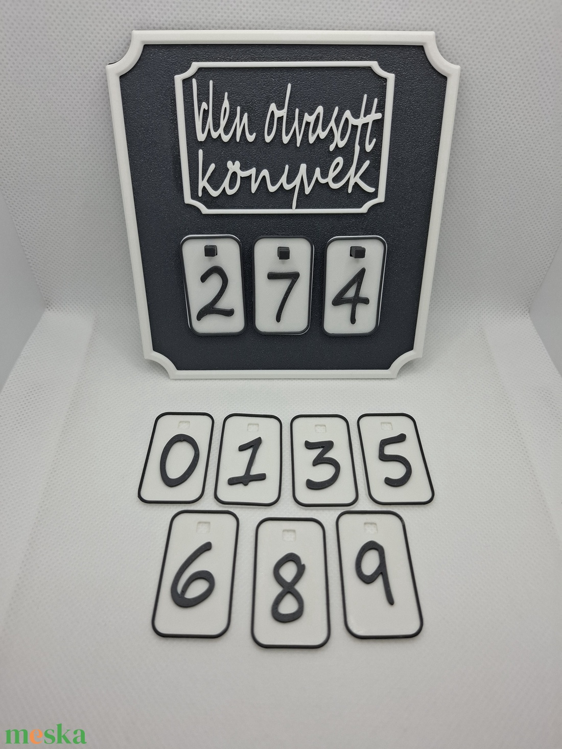 Könyv számoló - otthon & életmód - dekoráció - asztal és polc dekoráció - könyvtámasz - Meska.hu